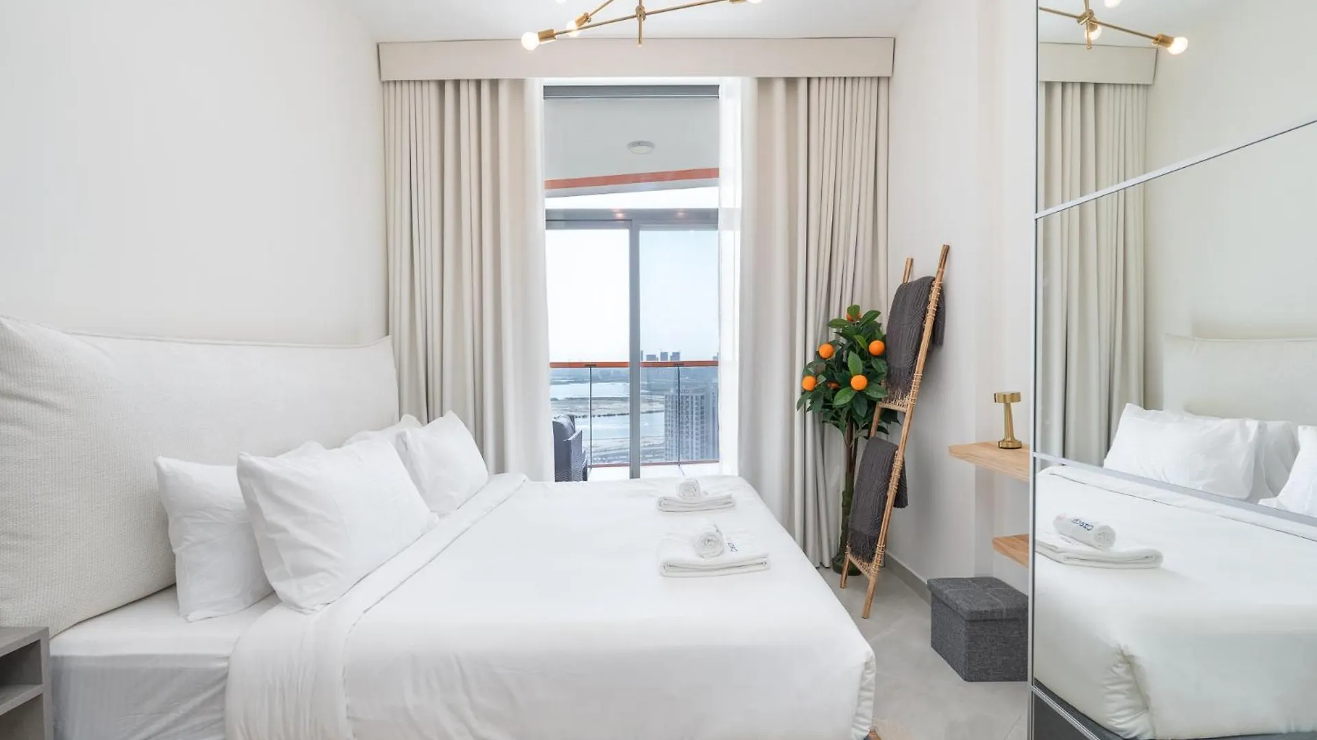 Apartment Skyline Views - Binghatti Avenue - Al Jaddaf Dubai